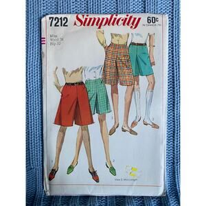 Simplicity 7212 Sewing pattern bermuda short 1960s waist 24 hip 33
